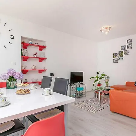 Casa Sandra Feriehus *